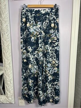 Free People Wide Leg Floral Pants in Teal, White, Olive Summer time Size Small
